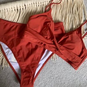 Cupshe Bikini, Brand New, Tag On